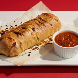 Broccoli Saute & Mozzarella Stromboli
